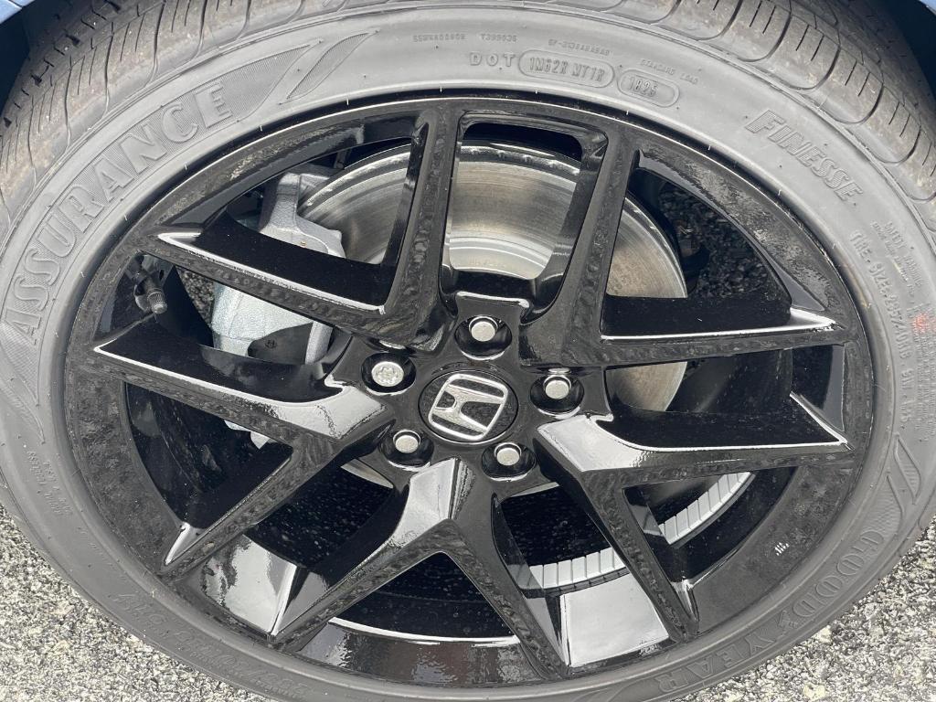 new 2026 Honda Civic Hybrid car, priced at $30,945