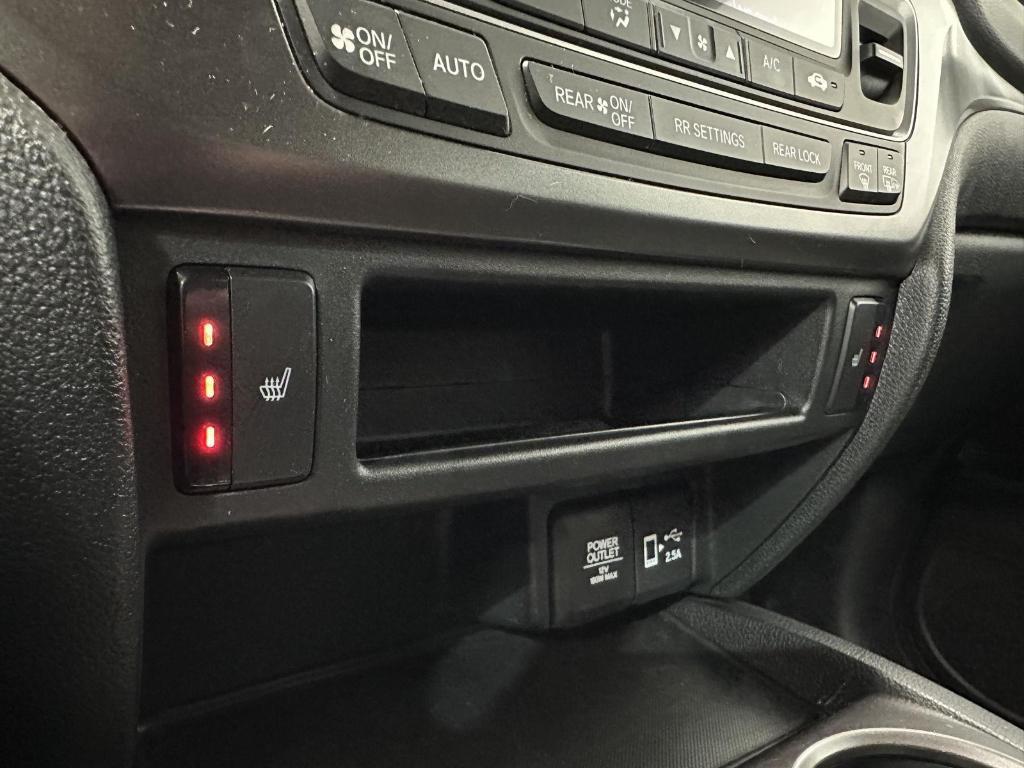 used 2022 Honda Pilot car, priced at $29,695