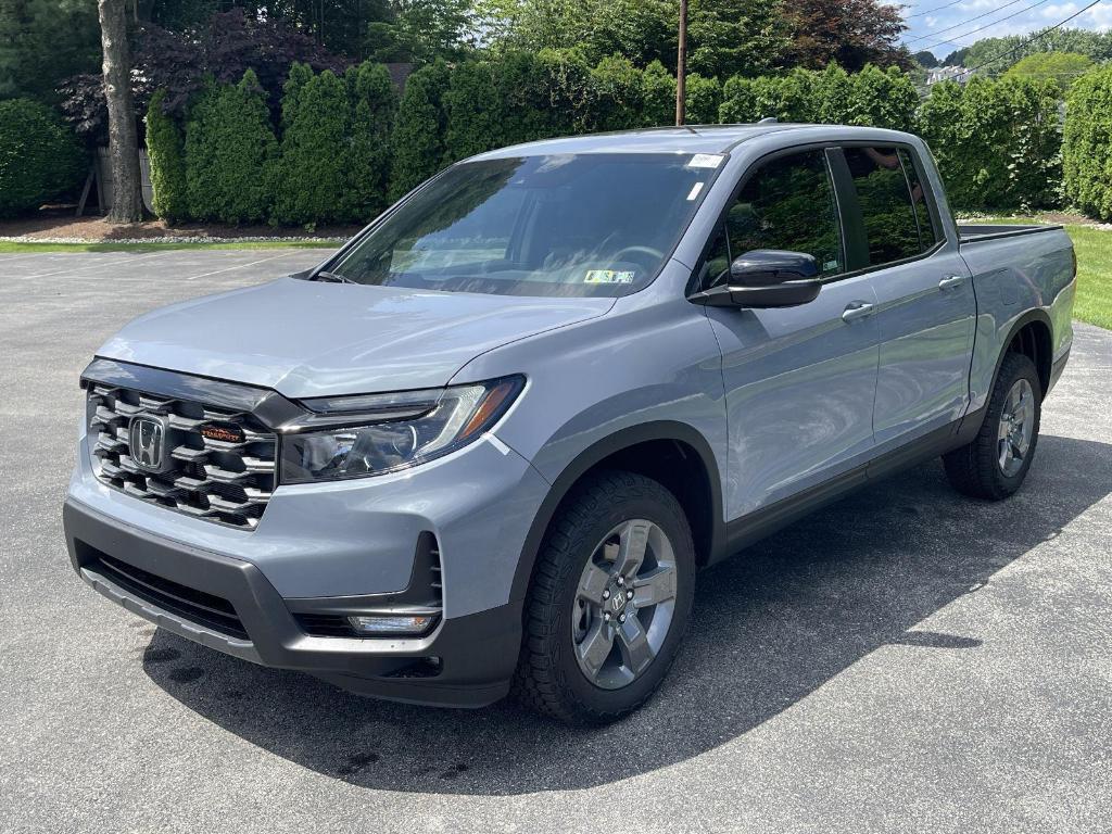 new 2025 Honda Ridgeline car, priced at $45,993
