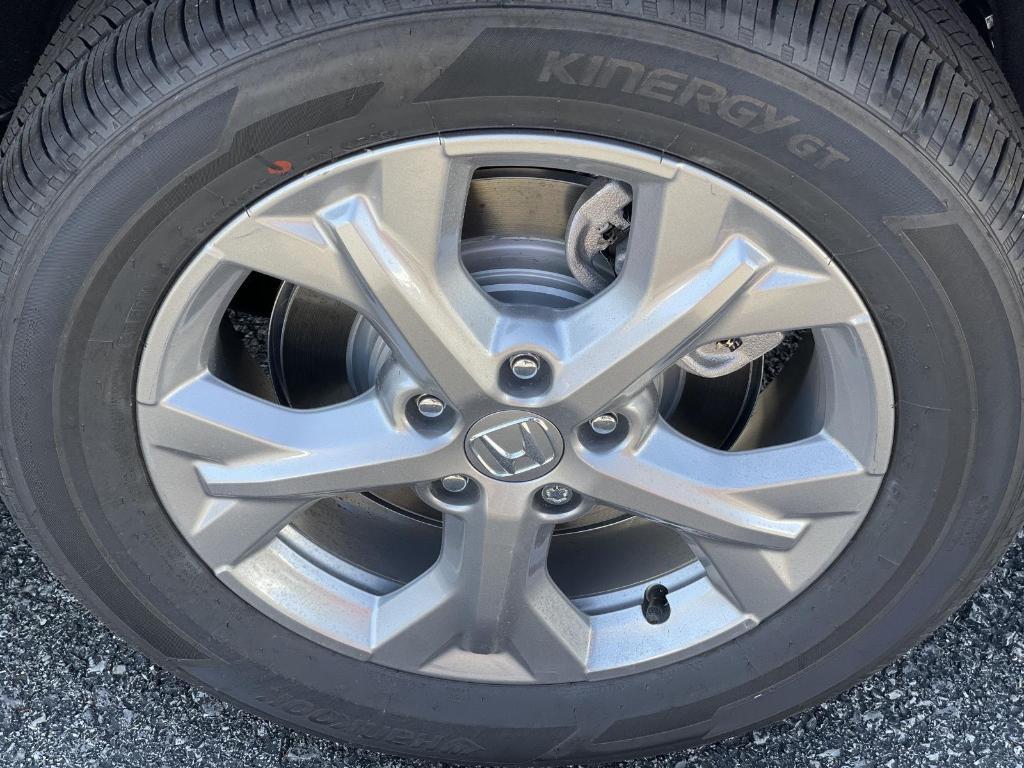 new 2025 Honda HR-V car, priced at $28,295