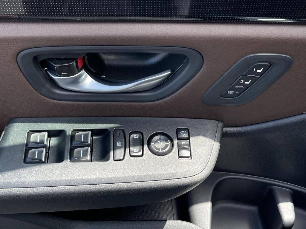 new 2025 Honda Pilot car, priced at $55,030
