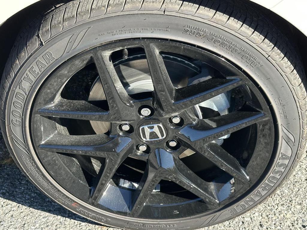 new 2026 Honda Civic Hybrid car, priced at $30,945