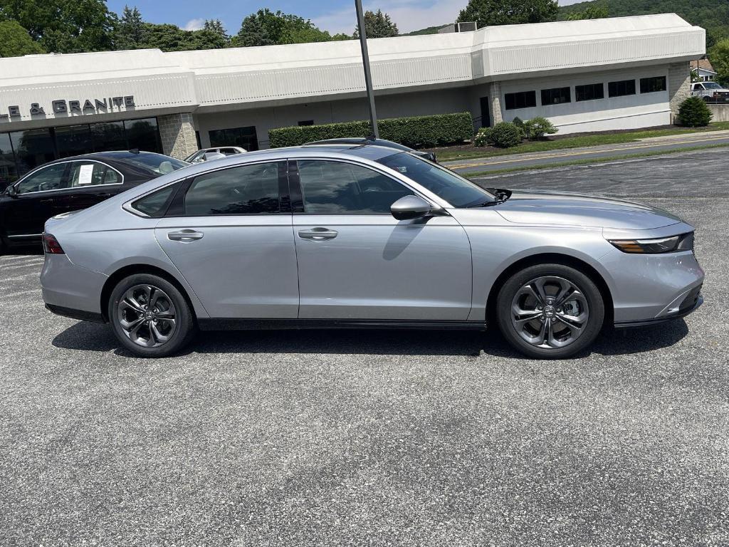 new 2025 Honda Accord Hybrid car, priced at $36,090