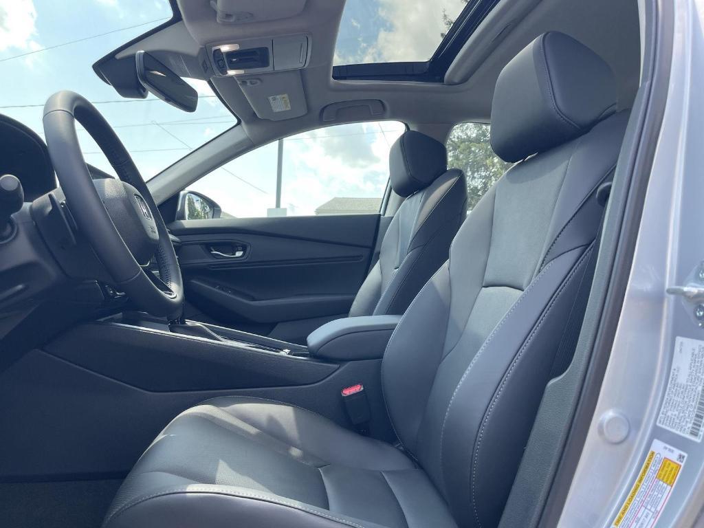 new 2025 Honda Accord Hybrid car, priced at $36,090