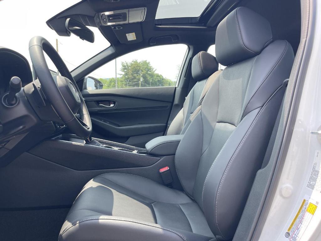 new 2025 Honda Accord Hybrid car, priced at $36,980