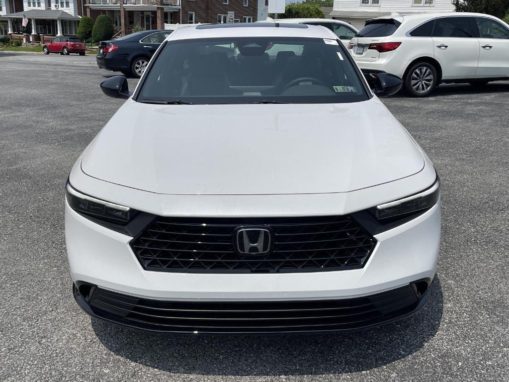 new 2025 Honda Accord Hybrid car, priced at $36,980