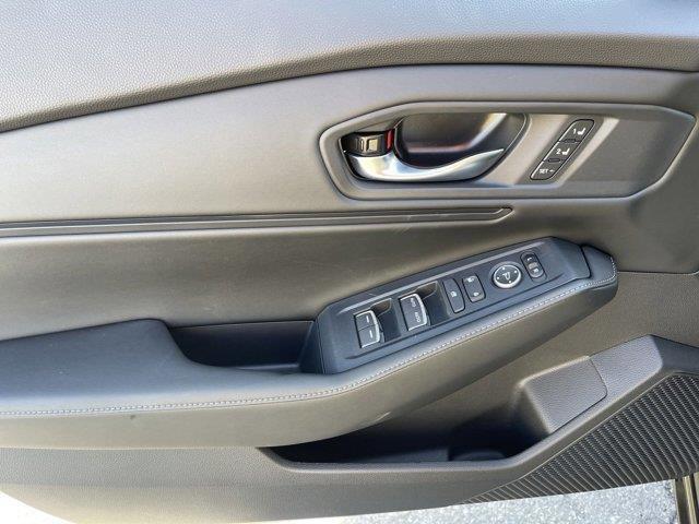 new 2025 Honda Accord Hybrid car, priced at $36,980