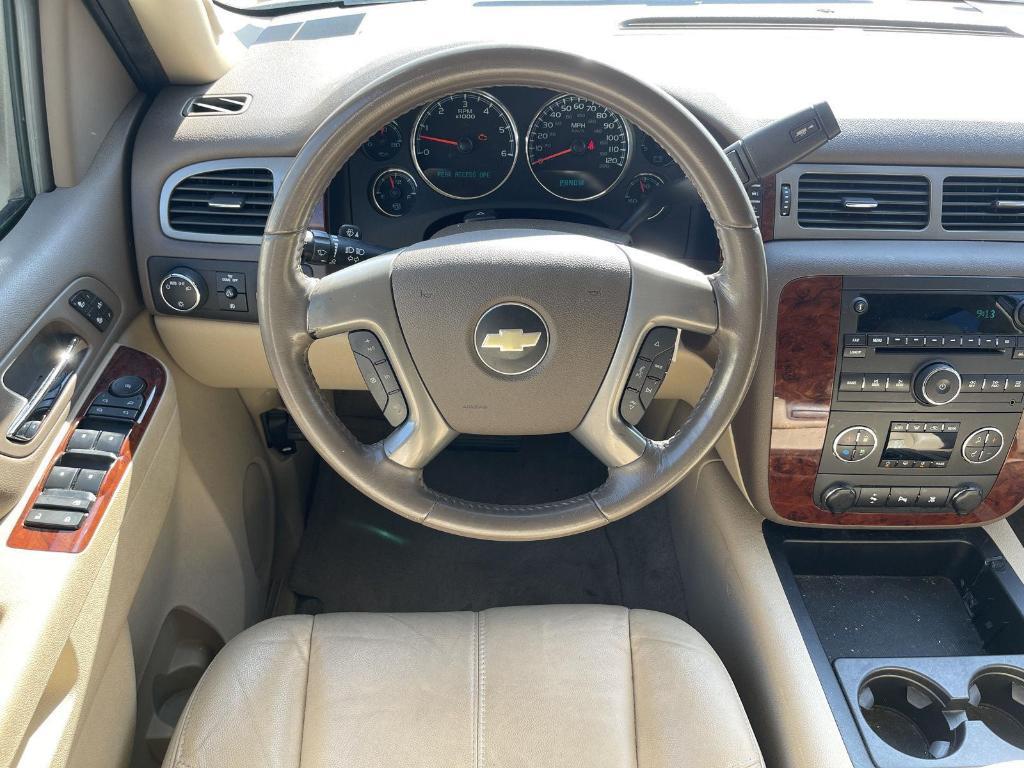 used 2010 Chevrolet Suburban car