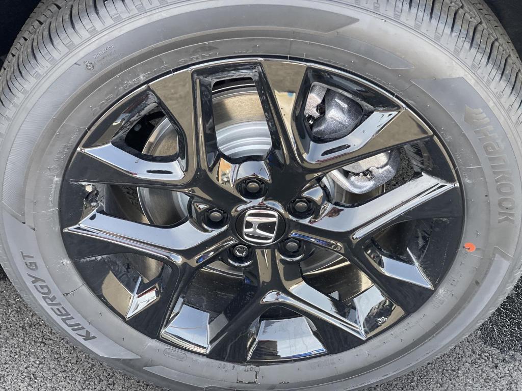 new 2025 Honda HR-V car, priced at $30,395