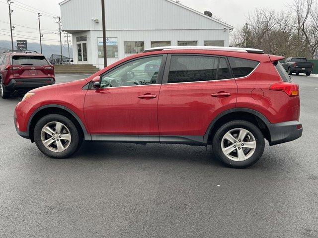 used 2013 Toyota RAV4 car