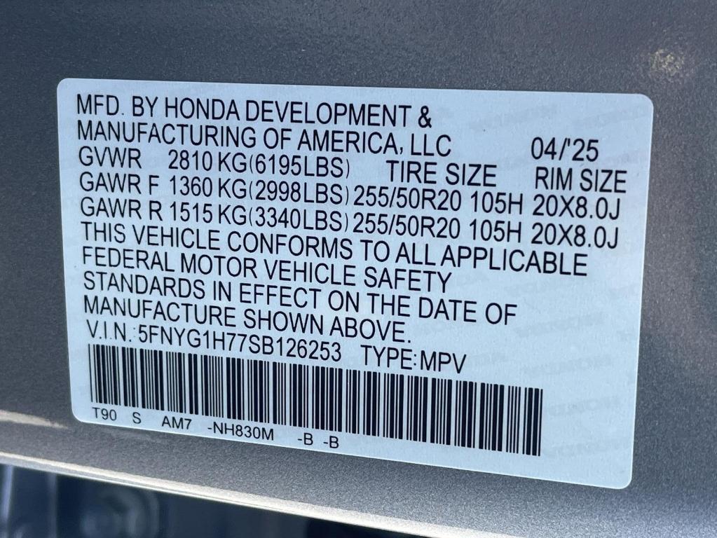 new 2025 Honda Pilot car, priced at $51,050