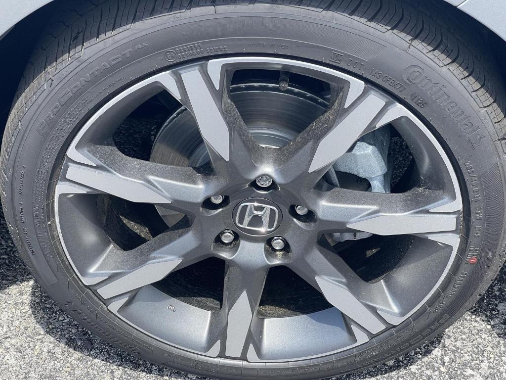 new 2025 Honda Civic Hybrid car, priced at $33,100