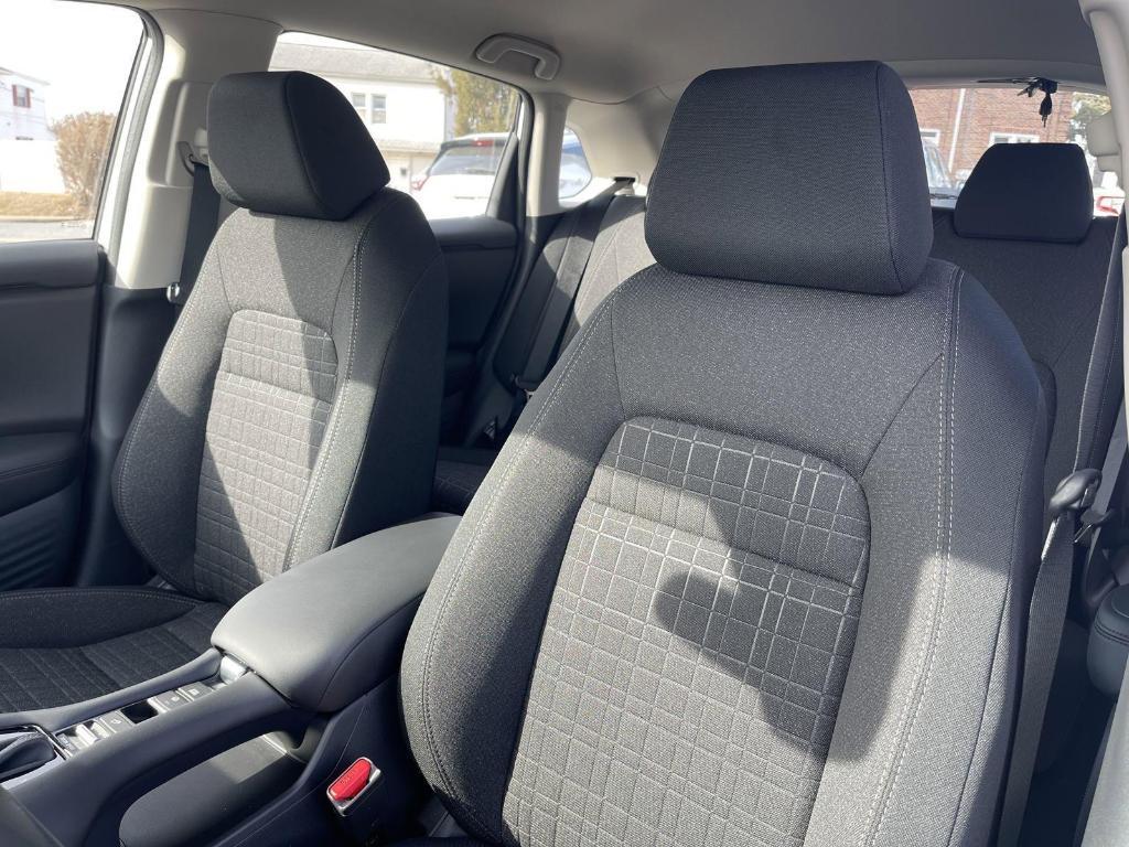 new 2025 Honda HR-V car, priced at $28,750