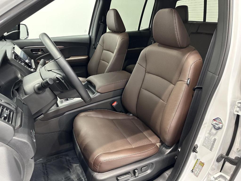used 2024 Honda Ridgeline car, priced at $40,995