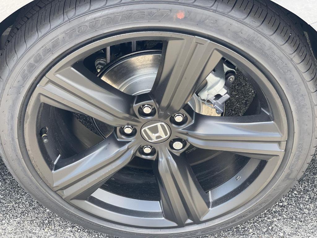 new 2025 Honda Accord Hybrid car, priced at $37,025