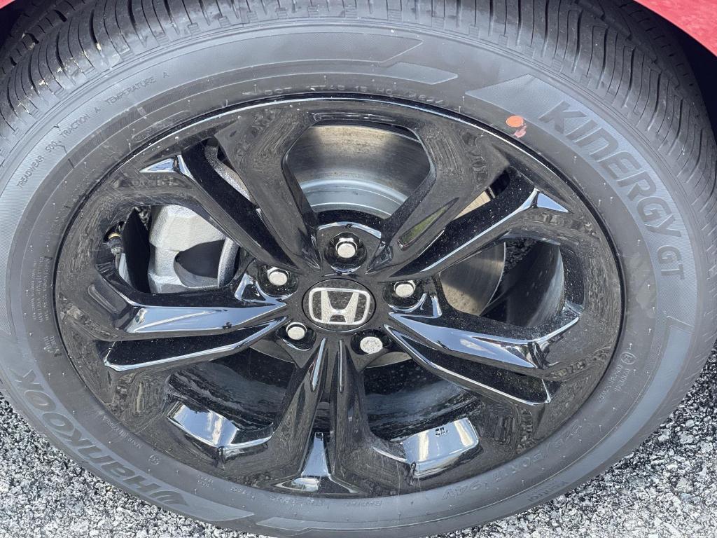 new 2025 Honda Accord car, priced at $32,165