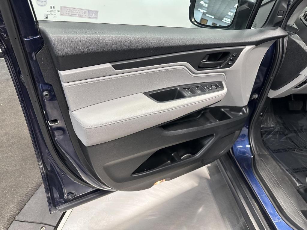 used 2021 Honda Odyssey car, priced at $30,995