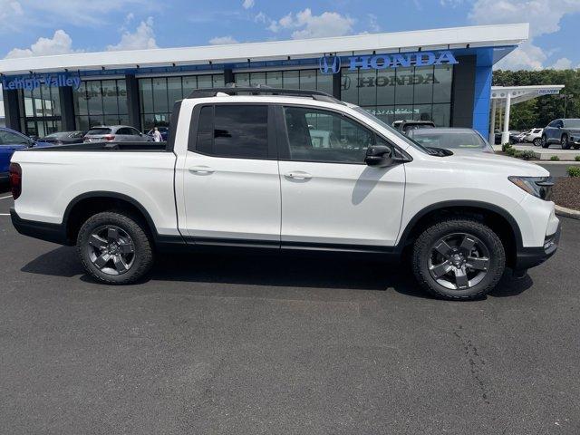 new 2024 Honda Ridgeline car, priced at $47,615