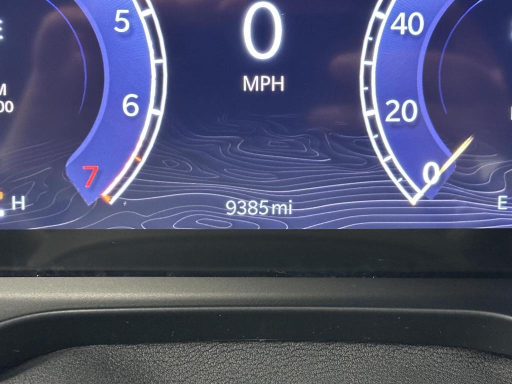 used 2023 Jeep Grand Cherokee car, priced at $37,495