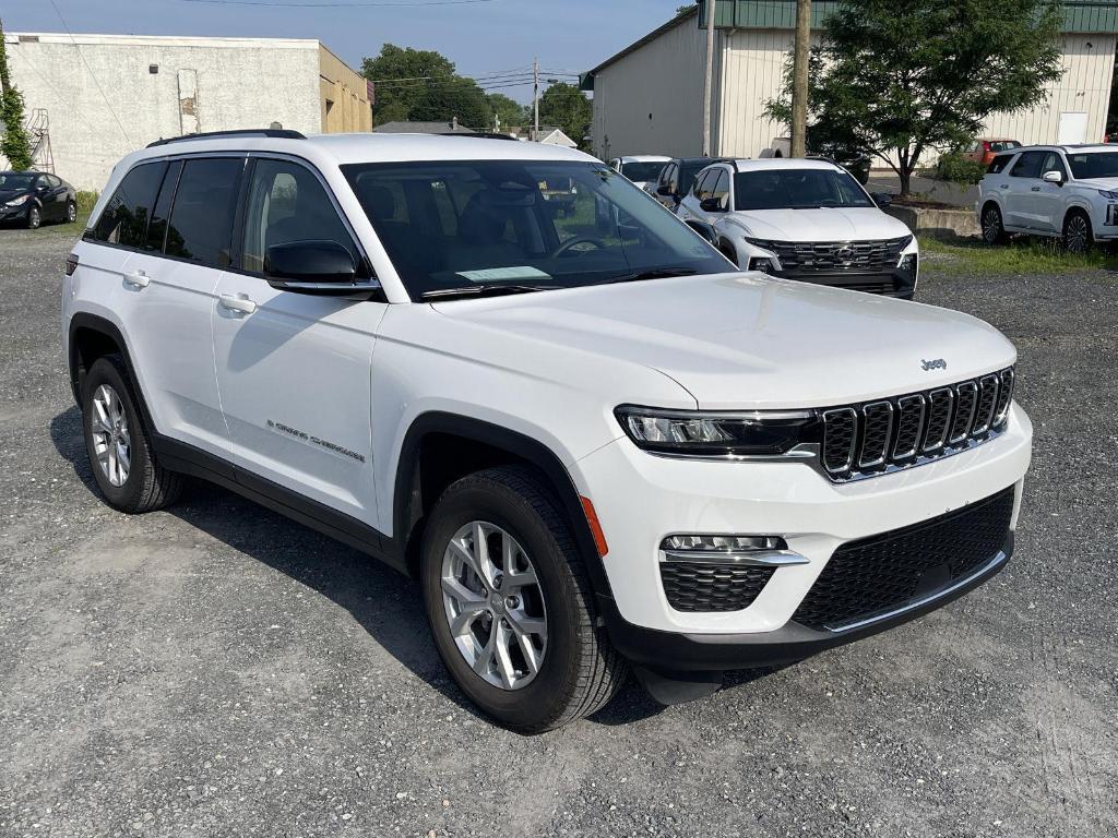 used 2023 Jeep Grand Cherokee car, priced at $37,695