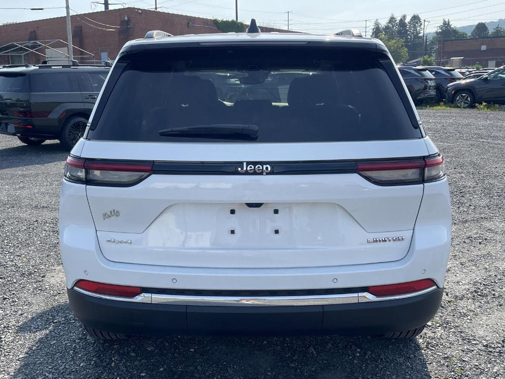 used 2023 Jeep Grand Cherokee car, priced at $37,695