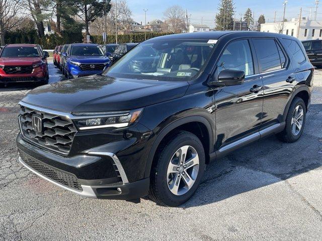 new 2025 Honda Pilot car, priced at $46,536