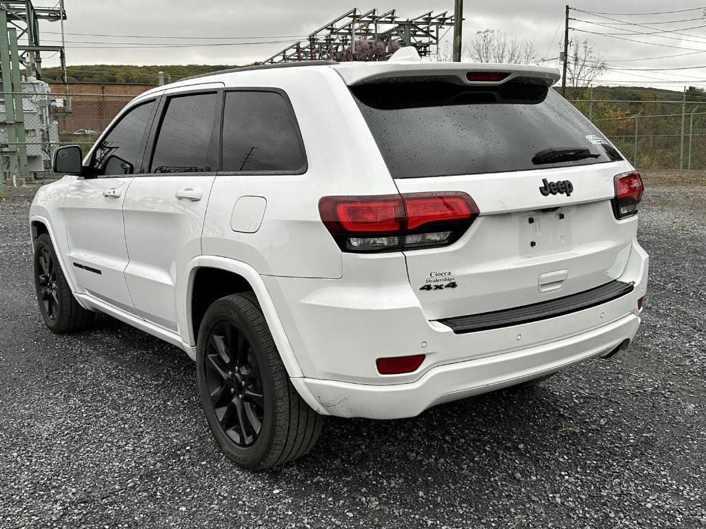 used 2017 Jeep Grand Cherokee car, priced at $16,995