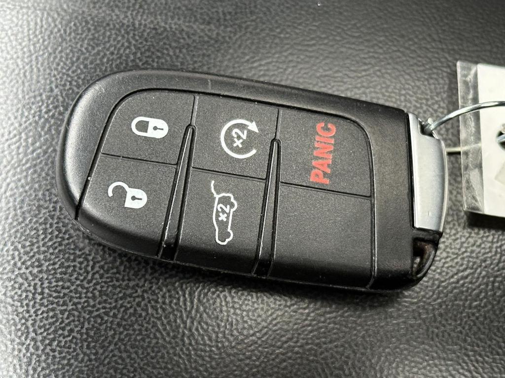 used 2017 Jeep Grand Cherokee car, priced at $16,995