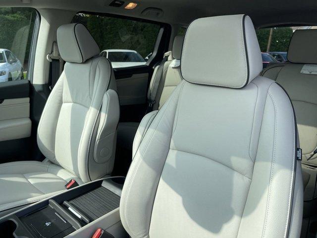 new 2025 Honda Odyssey car, priced at $45,198