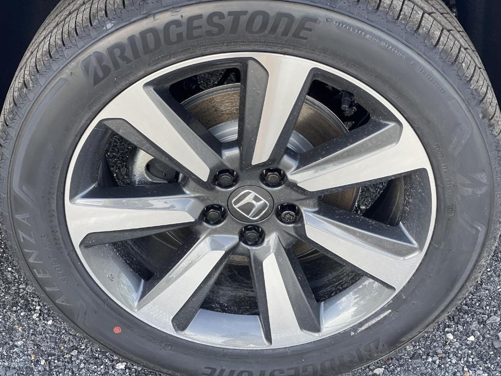 new 2025 Honda Pilot car, priced at $54,530