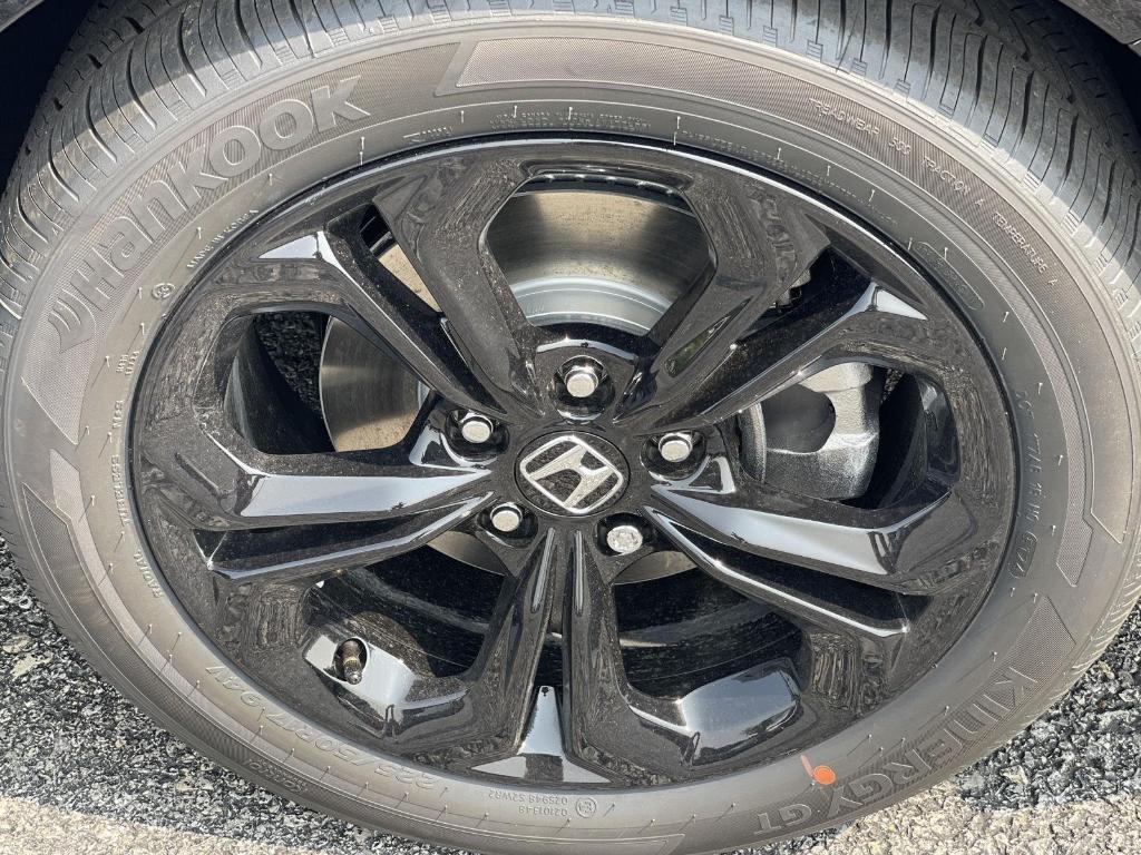 new 2025 Honda Accord car, priced at $31,710