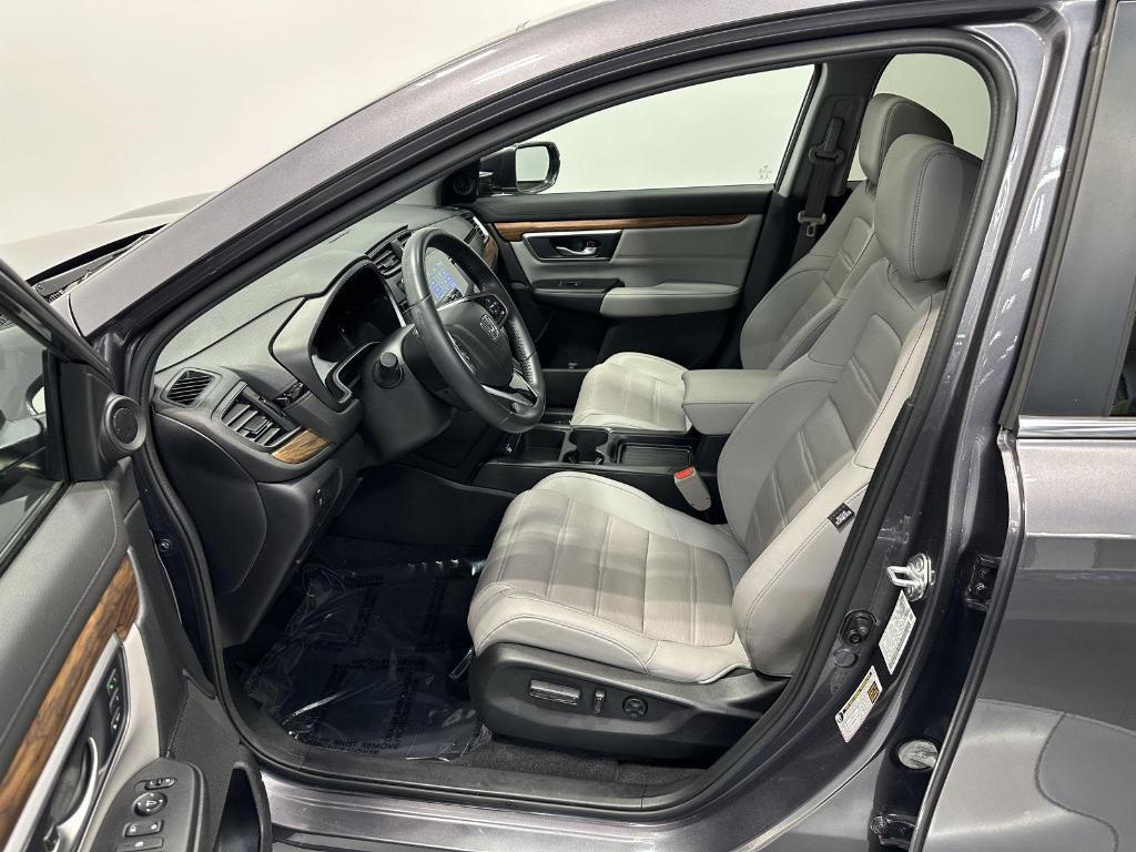 used 2022 Honda CR-V car, priced at $30,995