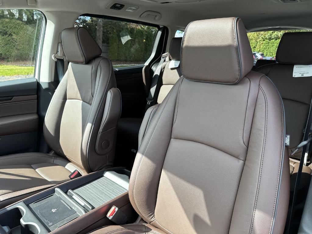 new 2026 Honda Odyssey car, priced at $49,445