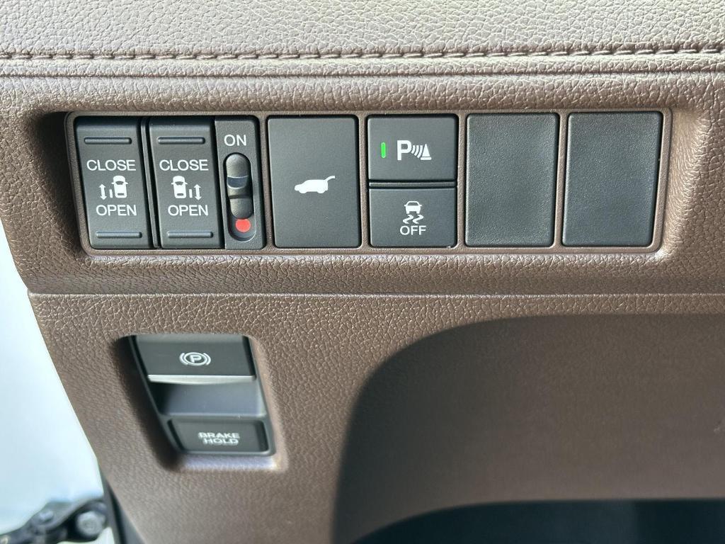 new 2026 Honda Odyssey car, priced at $49,445