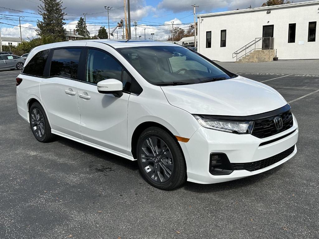 new 2026 Honda Odyssey car, priced at $49,445