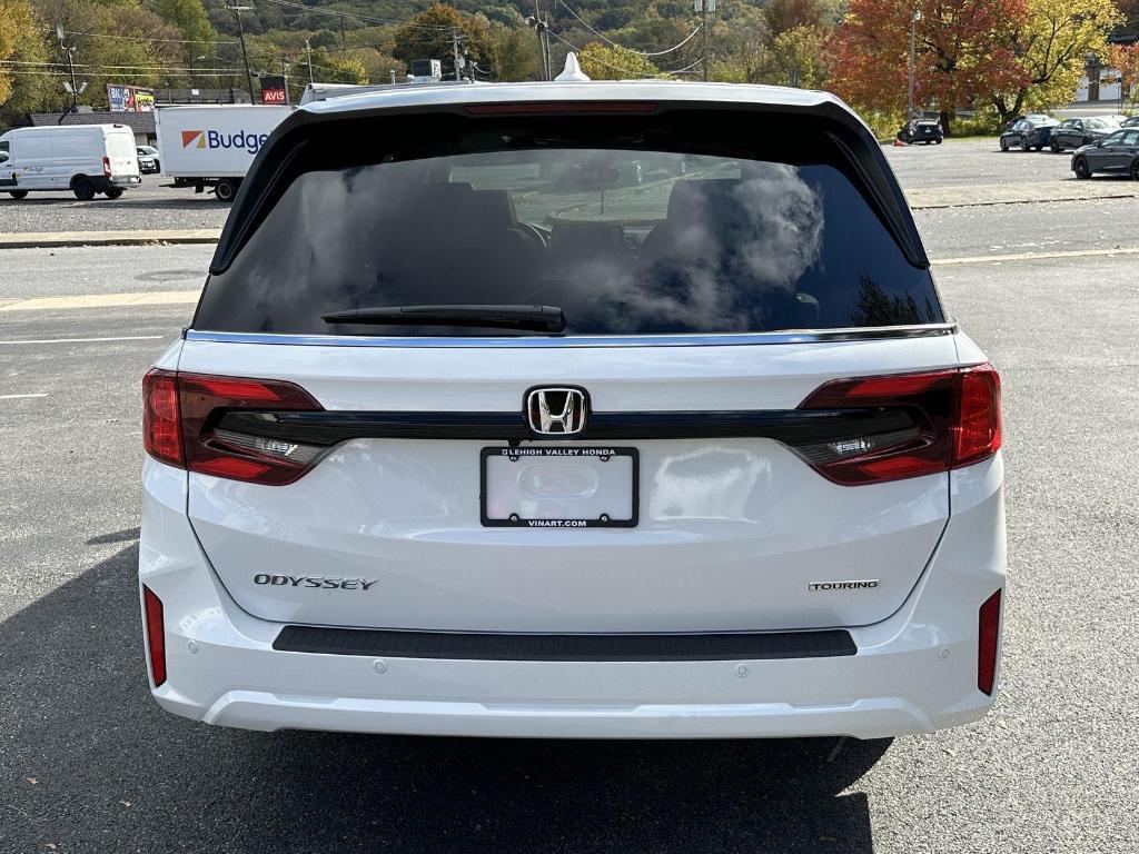 new 2026 Honda Odyssey car, priced at $49,445