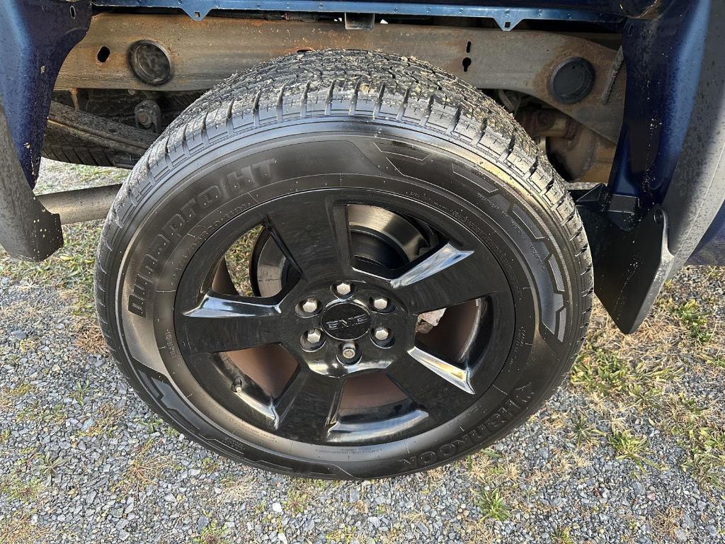 used 2016 GMC Sierra 1500 car, priced at $17,595