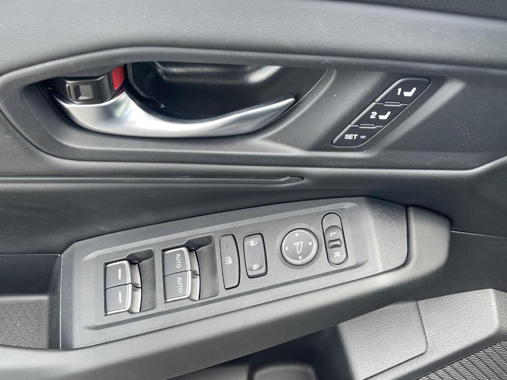 new 2025 Honda Accord Hybrid car, priced at $36,090