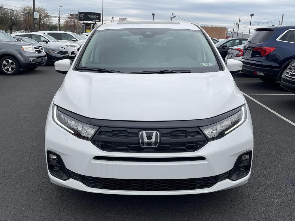new 2025 Honda Odyssey car, priced at $44,125