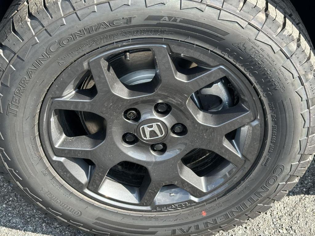 new 2025 Honda Pilot car, priced at $51,350