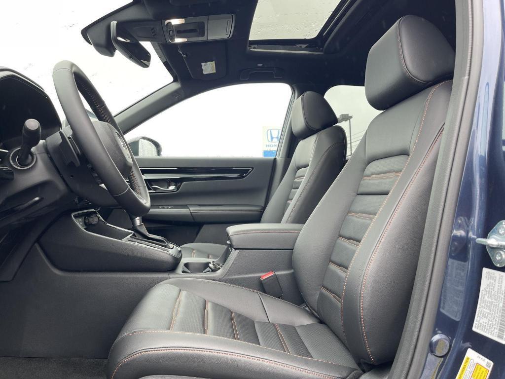 new 2025 Honda CR-V Hybrid car, priced at $42,495