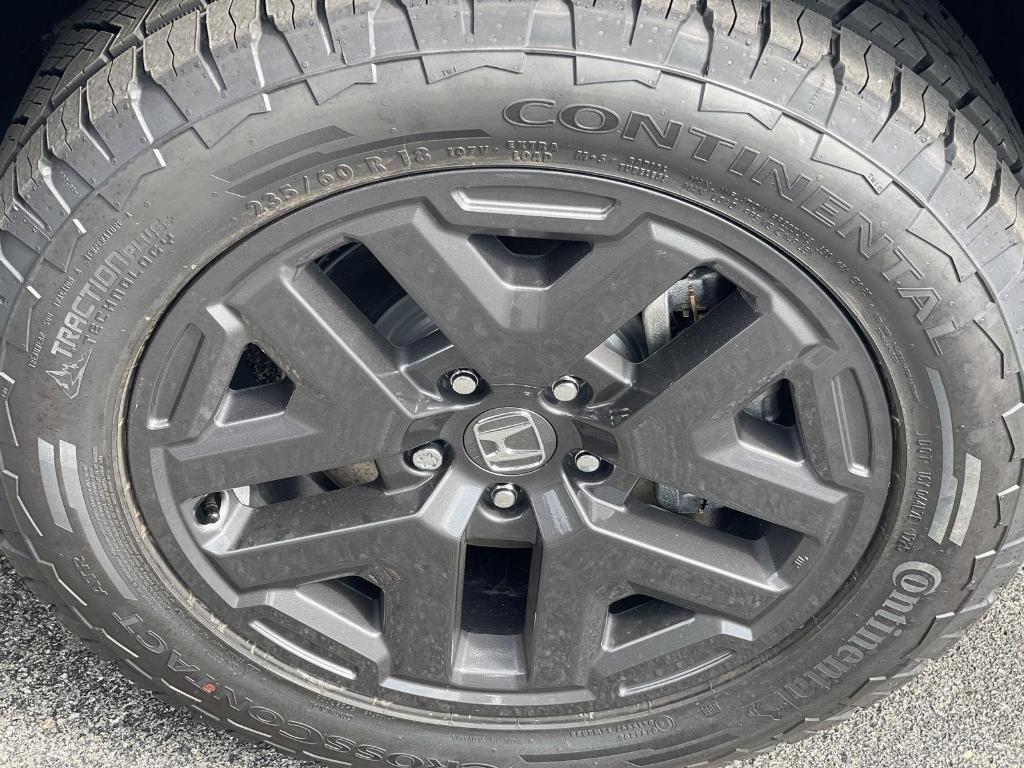 new 2026 Honda CR-V Hybrid car, priced at $40,650