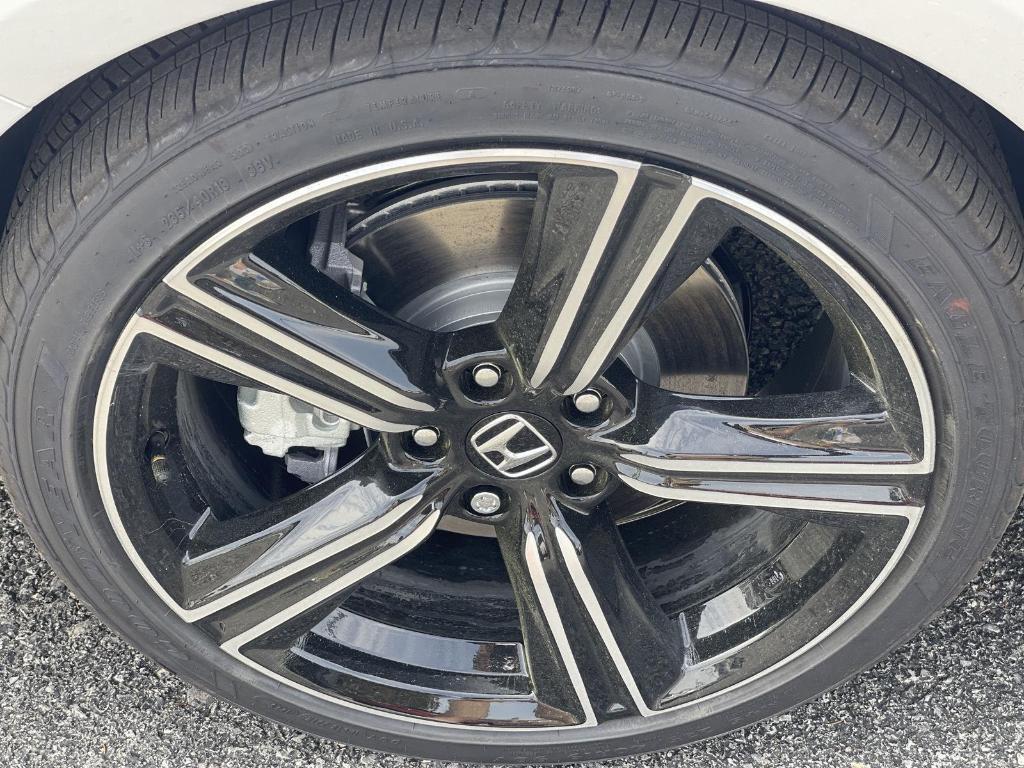 new 2025 Honda Accord Hybrid car, priced at $35,260