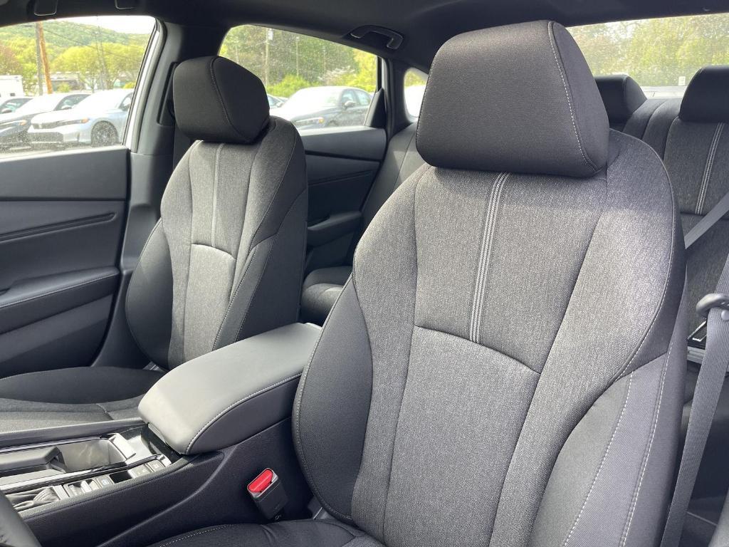 new 2025 Honda Accord Hybrid car, priced at $35,260