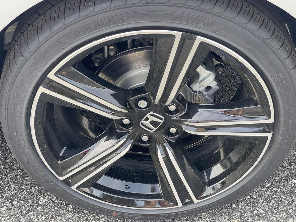new 2025 Honda Accord Hybrid car, priced at $35,260