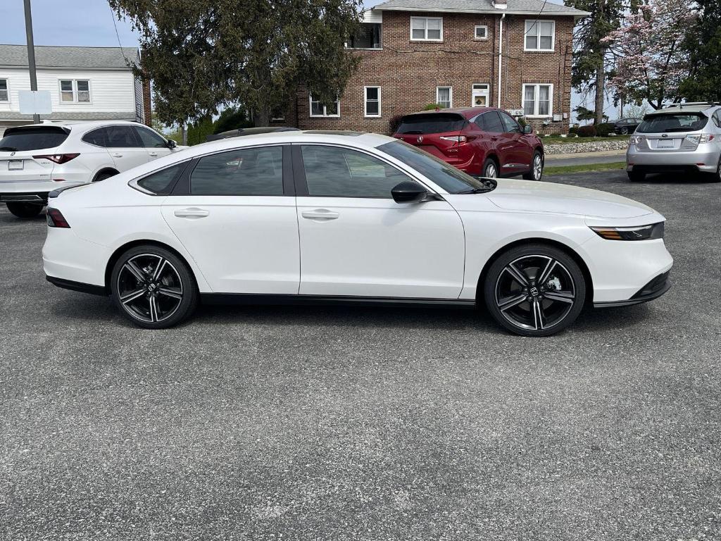 new 2025 Honda Accord Hybrid car, priced at $35,260