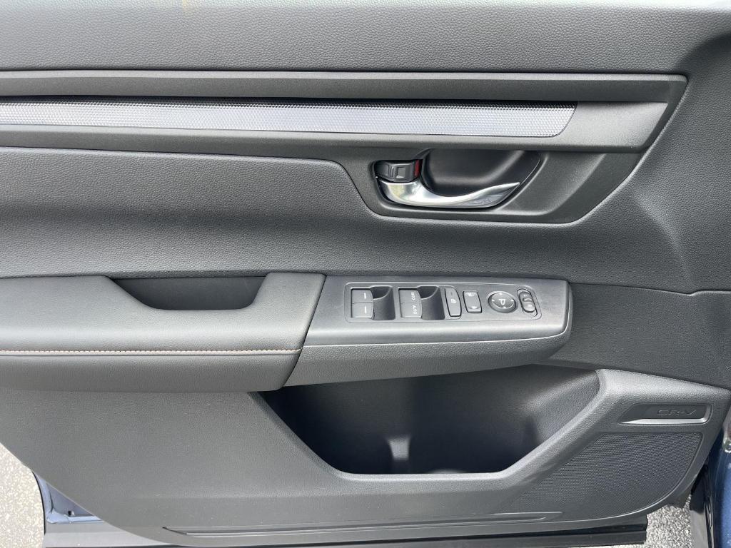 new 2026 Honda CR-V Hybrid car, priced at $38,525