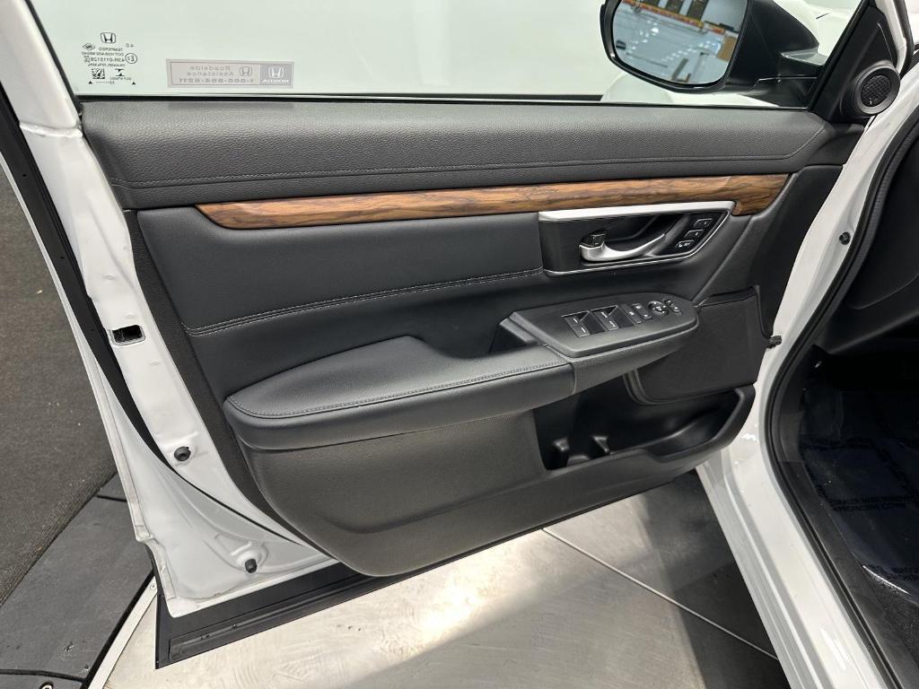 used 2022 Honda CR-V car, priced at $30,995