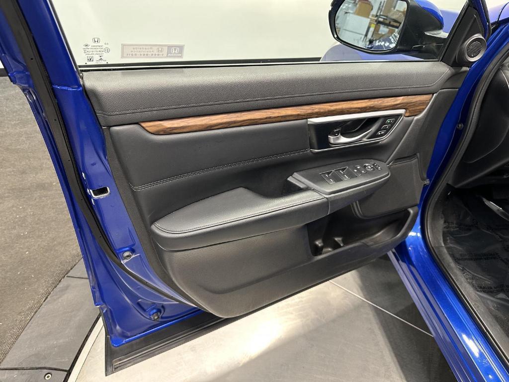 used 2021 Honda CR-V car, priced at $25,995
