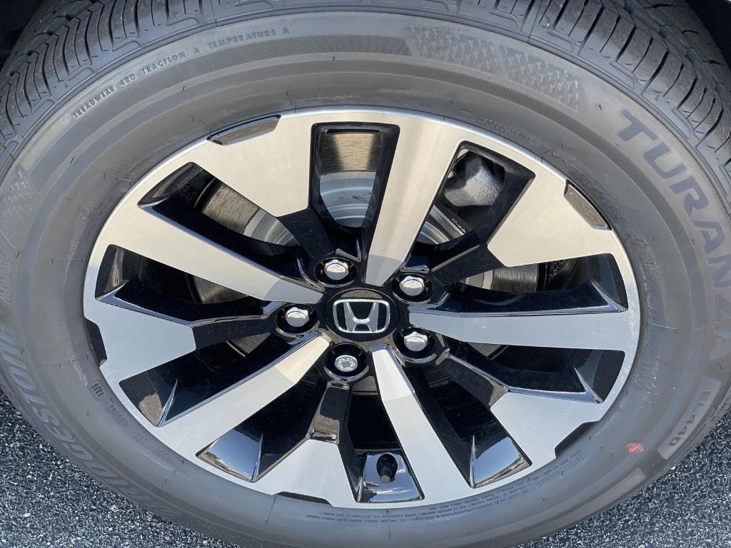 new 2025 Honda Odyssey car, priced at $43,670